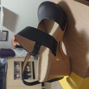 Dansko Thea